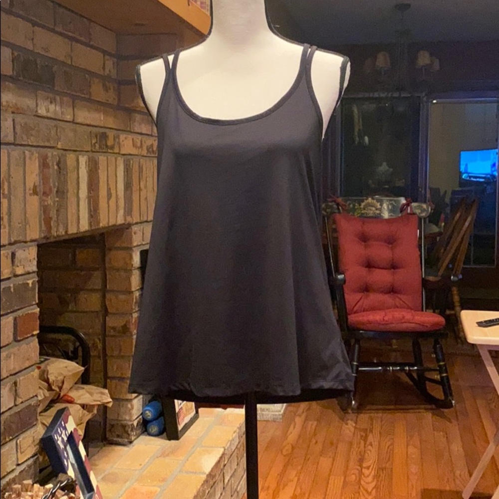 Active tank top